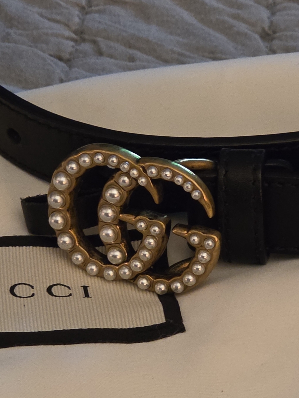 GUCCI Faux Pearl Accents Skinny Belt Black/Worn ONCE